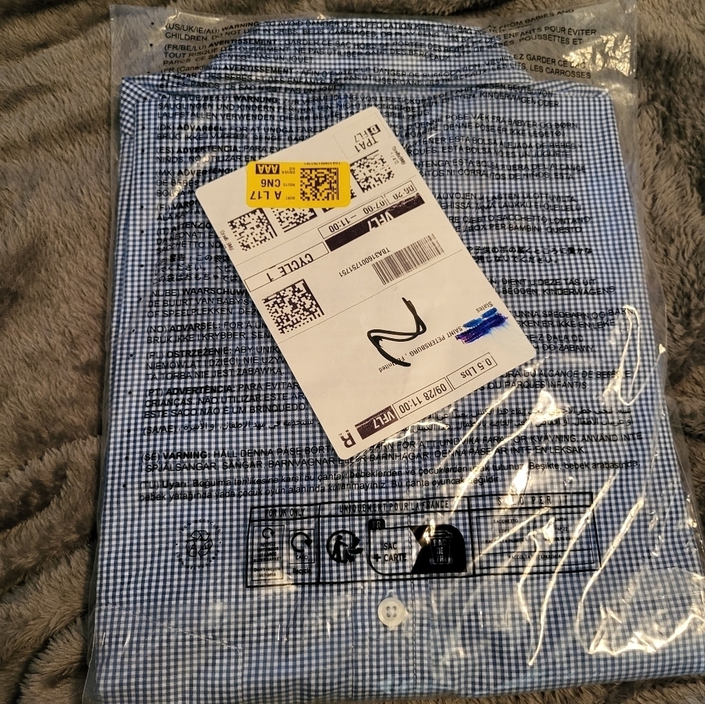 π©· 3/$15 Amazon Essentials Slim Fit Men's Long Sleeve Button Down Shirt - Picture 5 of 5